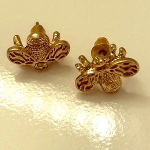 Gold bee studs